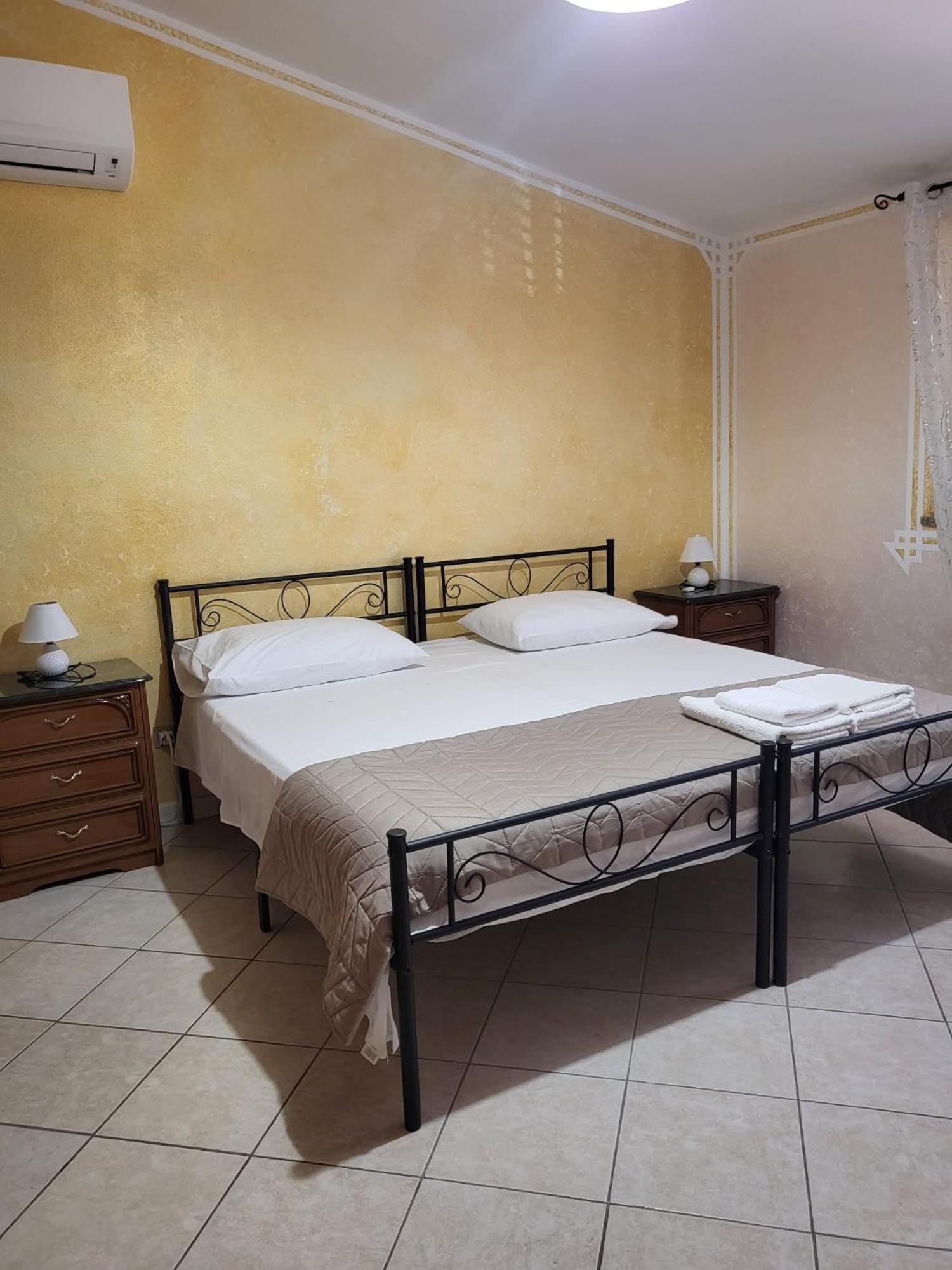 B&B Il Girasole SantʼAnna Arresi Exterior foto
